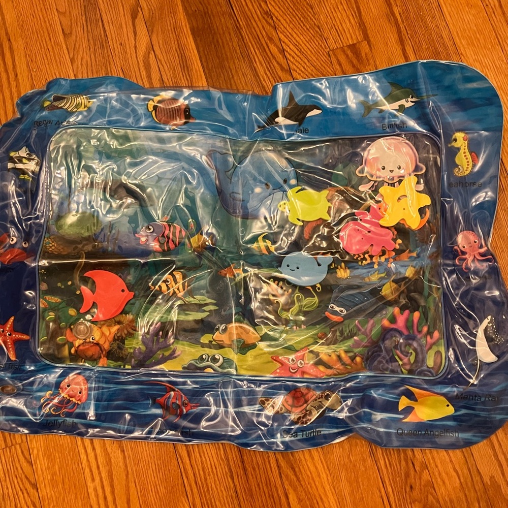 Underwater Baby Play Mat with Colorful Sea Creatures
